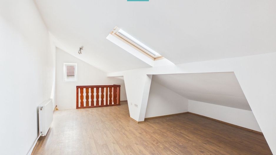 Casă renovată ultracentral | Str. Primăriei - Poză 16