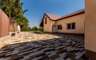 Casă gata de mutat în Aradul Nou, renovată complet (2026) - Poză 2