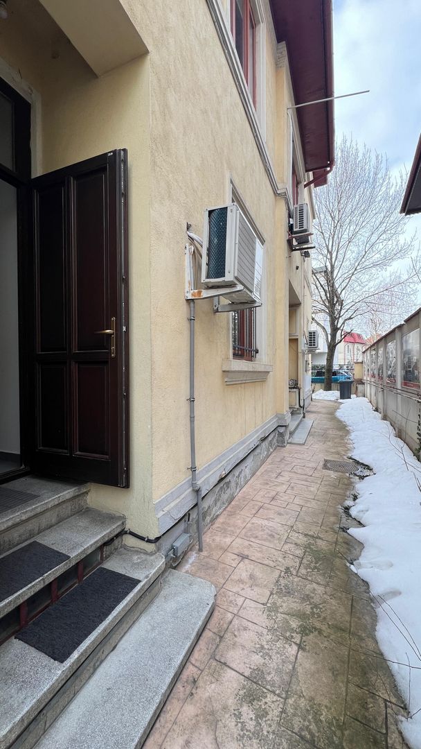 Vilă de Prestigiul în Inima Cartierului Cotroceni – Strada Clunet - Poză 15