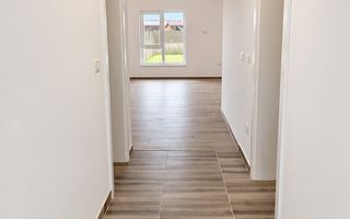 Moșnița – Calea Medveș | Casă parter | 3 camere | 88 mp | Teren 310 mp - Poză 8