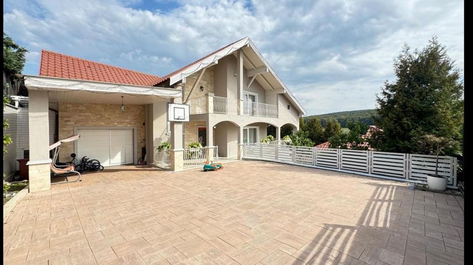 Casa  Premium 6 camere,5 băi, Piscină, saună, 768 mp teren, - Poză 1
