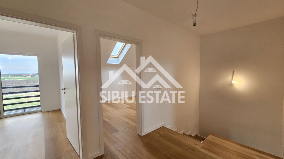 Casa 4 camere LA CHEIE mutare rapida - Poză 16