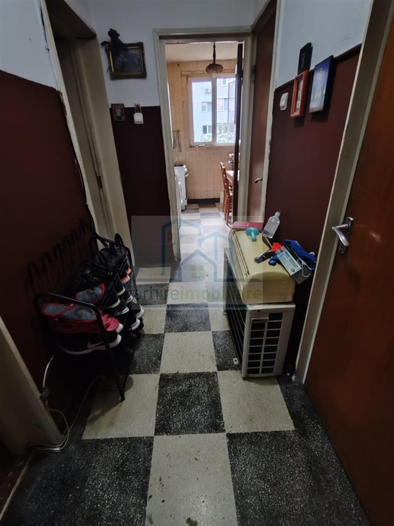 Vanzare Apartament 3 Camere Metrou Costin Georgian - Poză 9