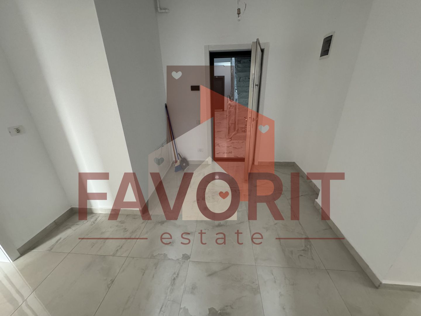 Etaj 1. Finisaje la alegere. Pozitie excelenta - Poză 6