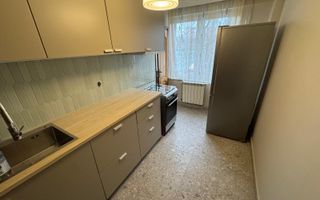 Apartament cu 3 camere, 85 mp, Zona Central - Poză 7