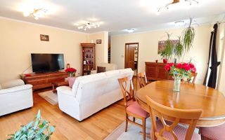 Casa spatioasa. Pretabil si pt. clinica, invatamant, camin varstnici. - Poză 56