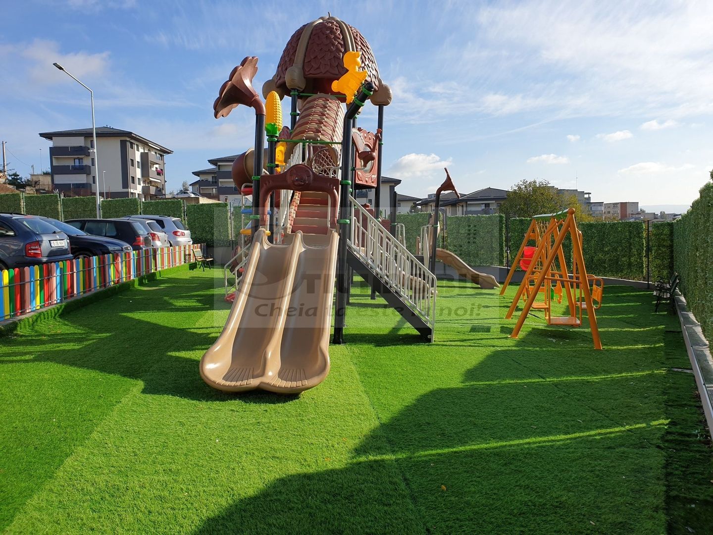 Apartament spațios 4 camere, 2 băi, balcon generos –Pacurari - Poză 1