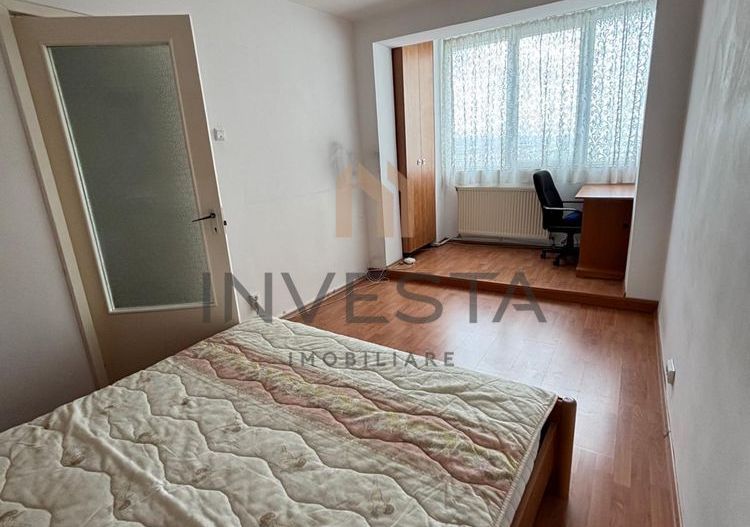 Apartament 4 camere decomandat la super pret! - Poză 1