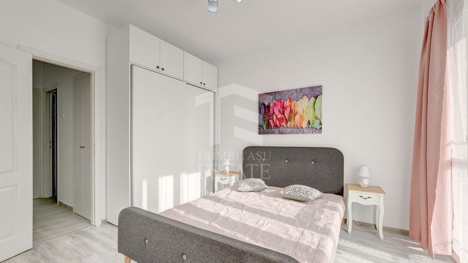 Apartament 2 cam P-ta Romana Bloc EVA - Poză 4