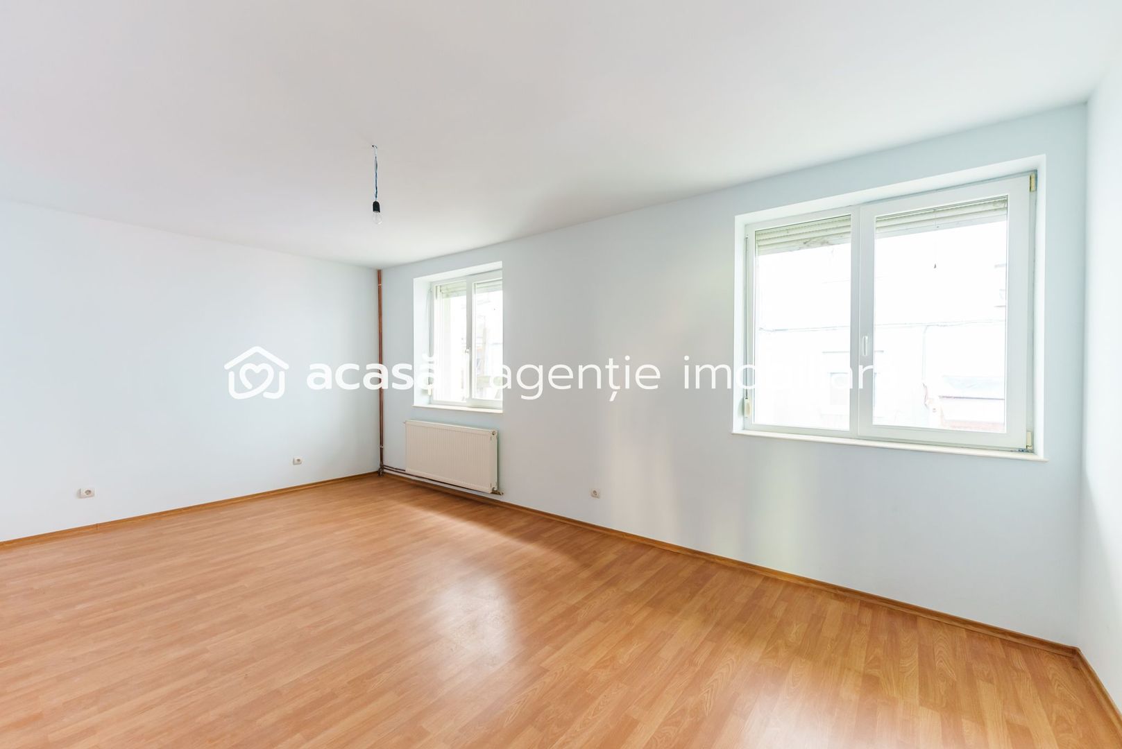 VÂNDUT! Casă cu destinații multiple în cartierul Aurel Vlaicu - Poză 9