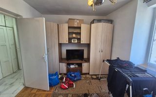 Vand apartament 1 camera Centru - Poză 1