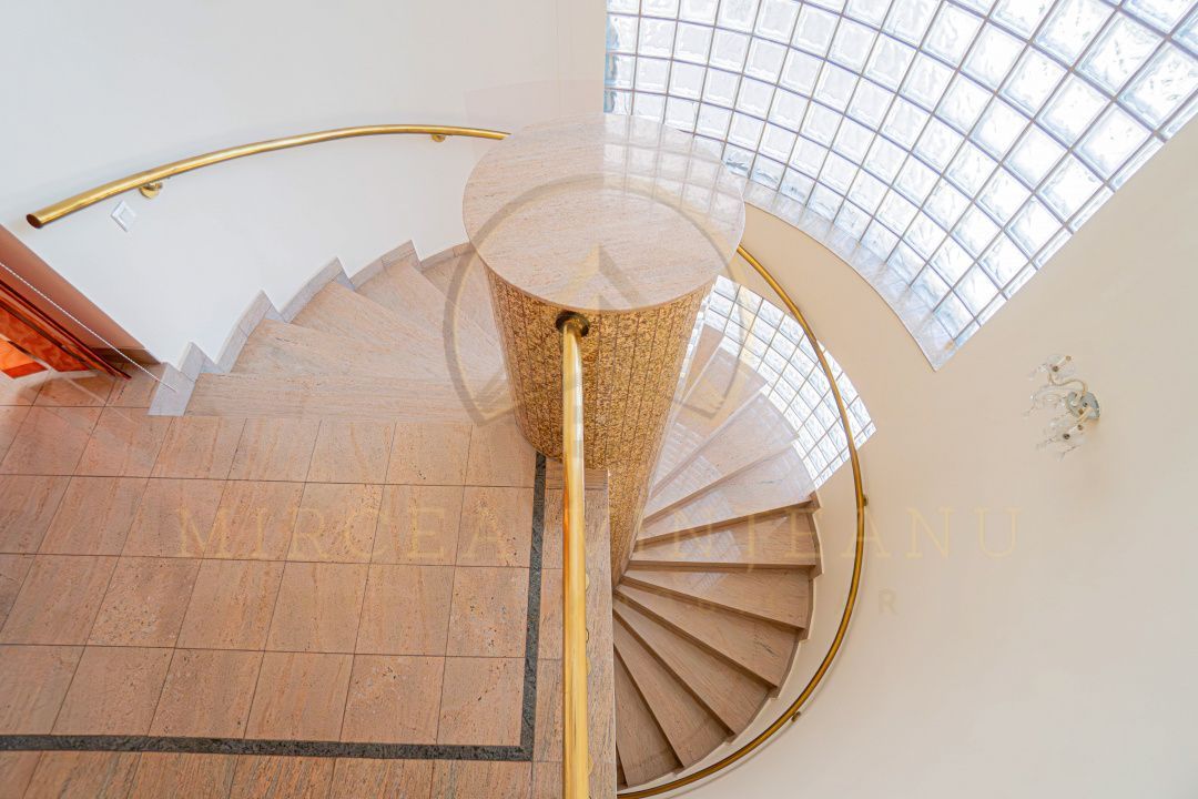 Ultracentral -Cladire impozanta  D+P+2E. - Poză 36