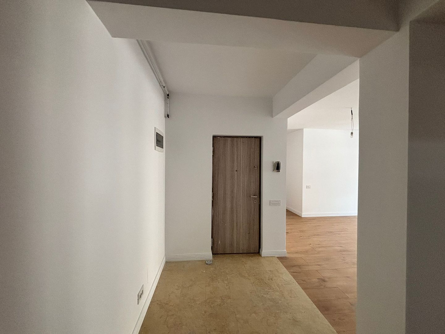 Apartament spatios 2 camere  I Aviatiei - Poză 5