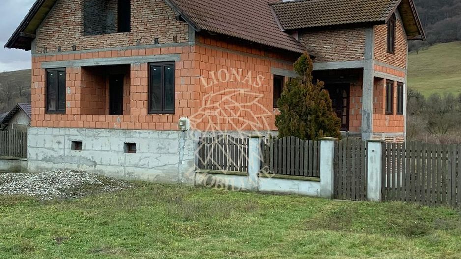 Casa stadiu rosu 218 mp, 3350 mp teren,  Albestii Bistritei, Exclusiv - Poză 2