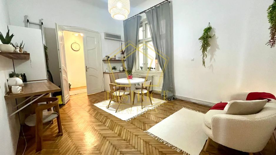 Apartament deosebit cu 3 camere | Piata Victoriei - Poză 3