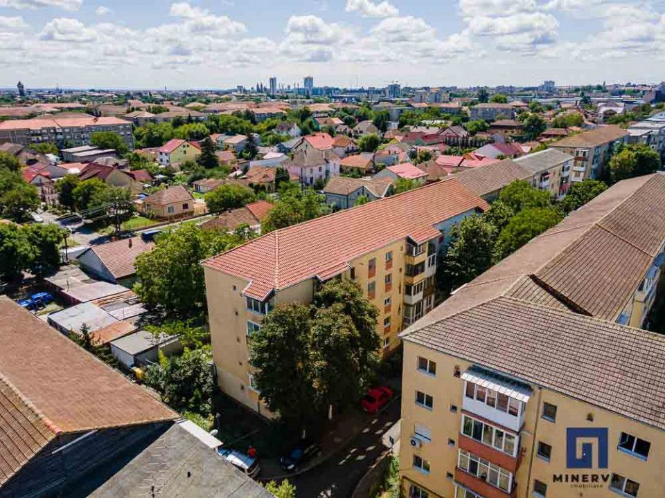 Apartament cu priveliste, 4 cam, decomandat – Zona Lipovei - Poză 37