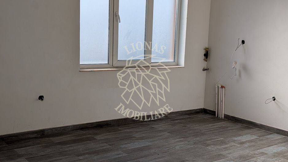 Oferta! Apartament Nou 5 camere 117 mp-parcare-Zona Decebal - Poză 2