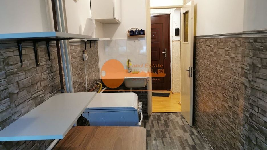 Garsonieră  decomandată cu centrala proprie – la 5 minute de metrou - Poză 7