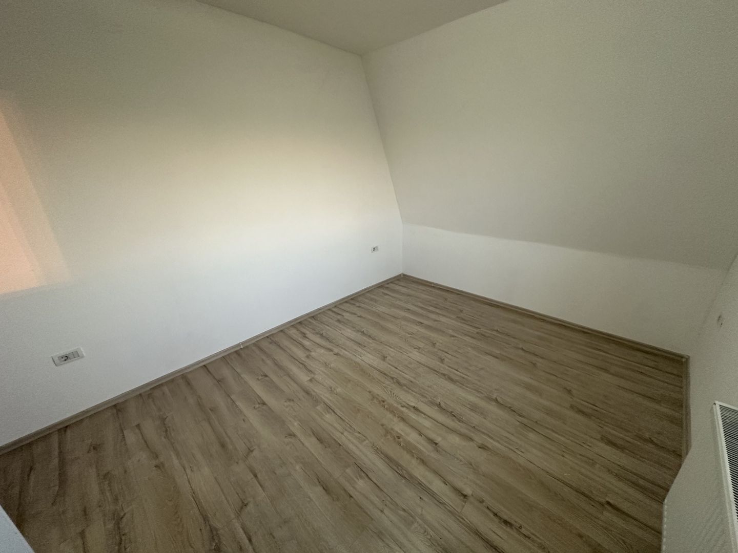 Apartment 3 camere 75 mp utili - Poză 11