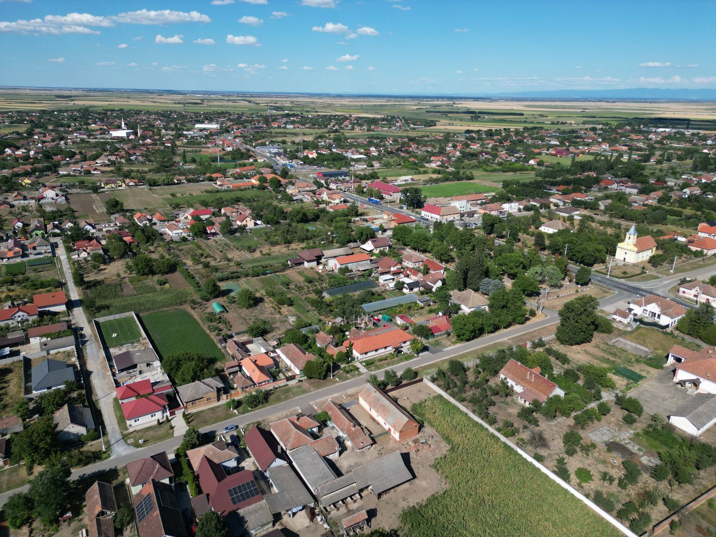 Casă cu teren de 2171 mp, zona centrală Șimand - Poză 12