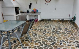 Vila cu ponton la lacul Snagov - Poză 4