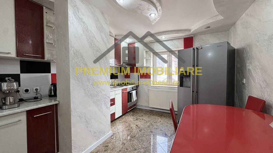 Apartament 3 Camere - Zona MAL - 98 MP - Poză 8