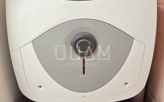 Birou renovat | Blocul 800 | ideal cabinet sau servicii - Poză 9