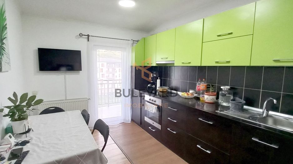Apartament cu 2 camere, zona strazii Eroilor! - Poză 1
