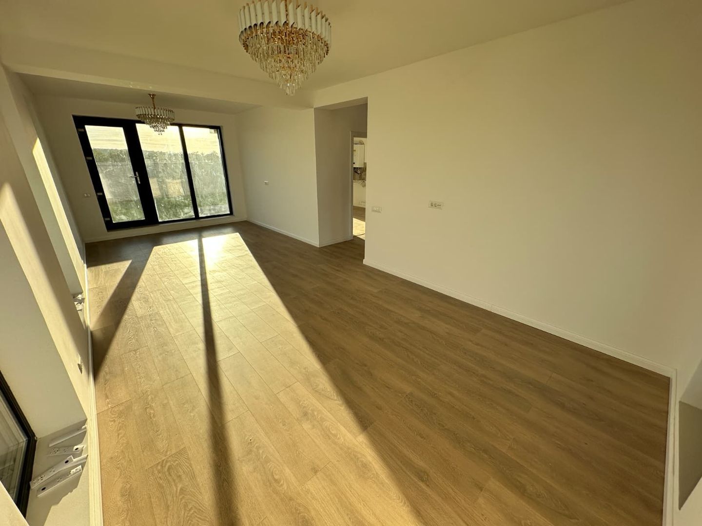 CASE INDIVIDUALE - 6 CAMERE, GARAJ, PANOURI SOLARE, COMISION 0% - Poză 16