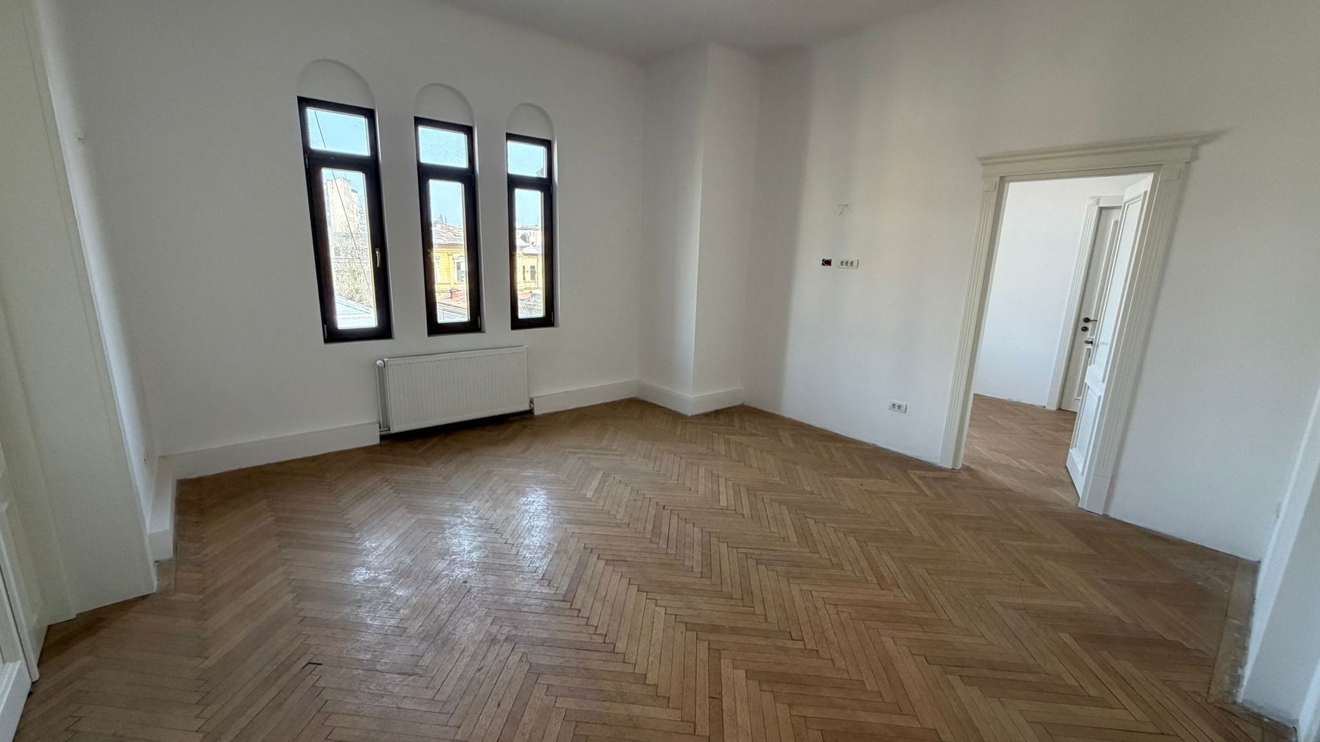 Superb pentru cunoscatori Calea Calarasilor cu centrala - Poză 4