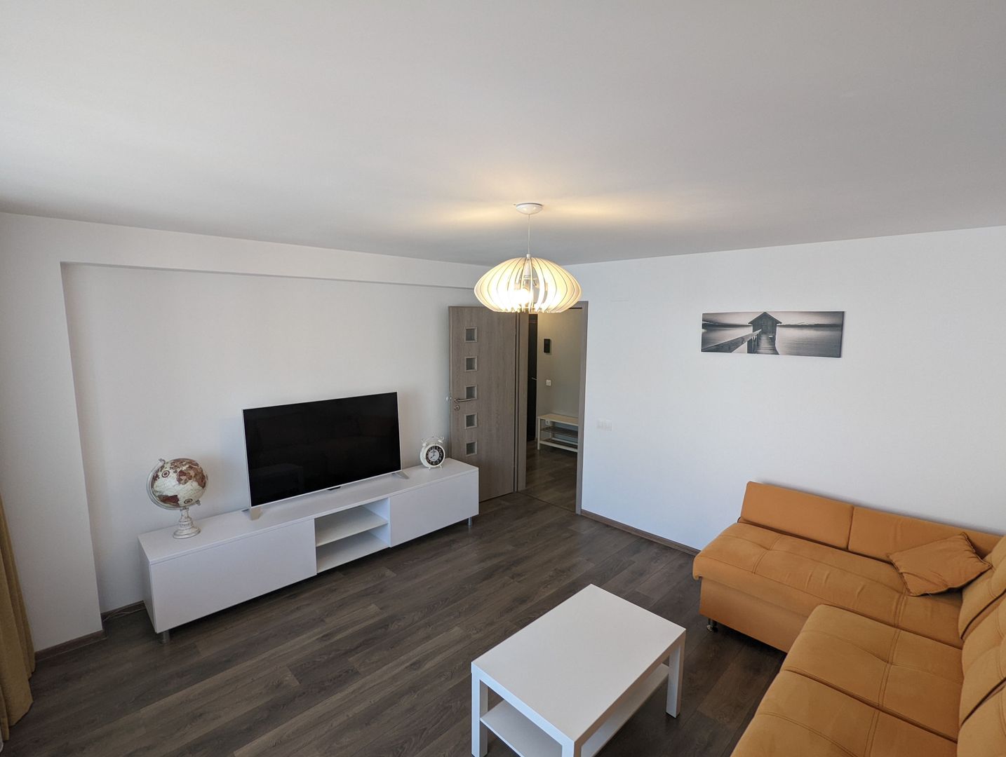 Langa Mall Coresi, in complexul Urban, 2 camere mobilate, 550 euro/luna - Poză 3
