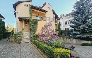 Casa individuala de vanzare, Cetate - Poză 1