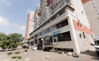 Spațiu comercial, 140 mp, strada Lev Tolstoi, Centru - Poză 2