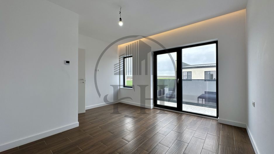 Casa / Vila de vanzare Valu lui Traian, Constanta - Poză 9