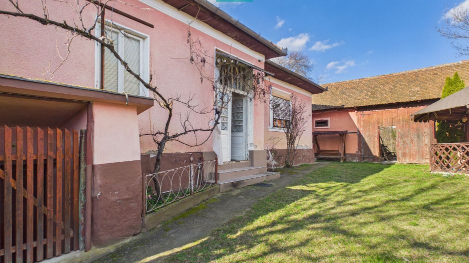 Casă cu 5 camere în zonă pitorească la Arăneag - Poză 7