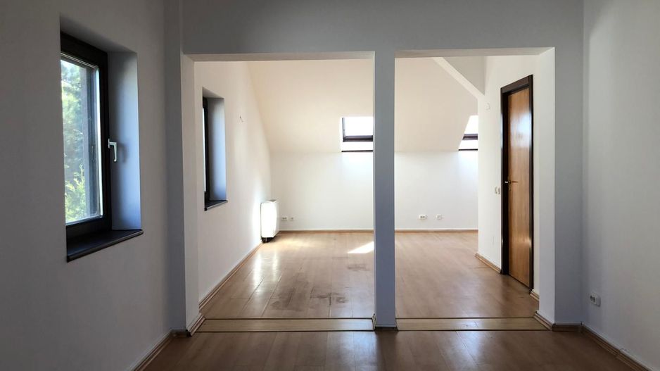 Vila 5 camere cu acces la lacul Baneasa | teren 400 mp - Poză 10