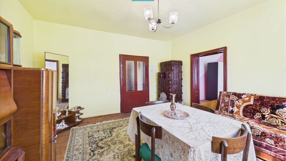 Casă cu teren de 4707 mp în Hălmăgel, județul Arad - Poză 13