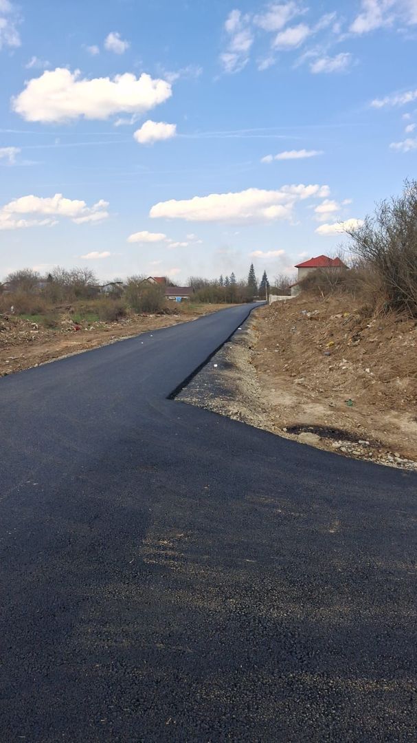 Teren intravilan de vânzare Mihăilești 3560 mp - Poză 3