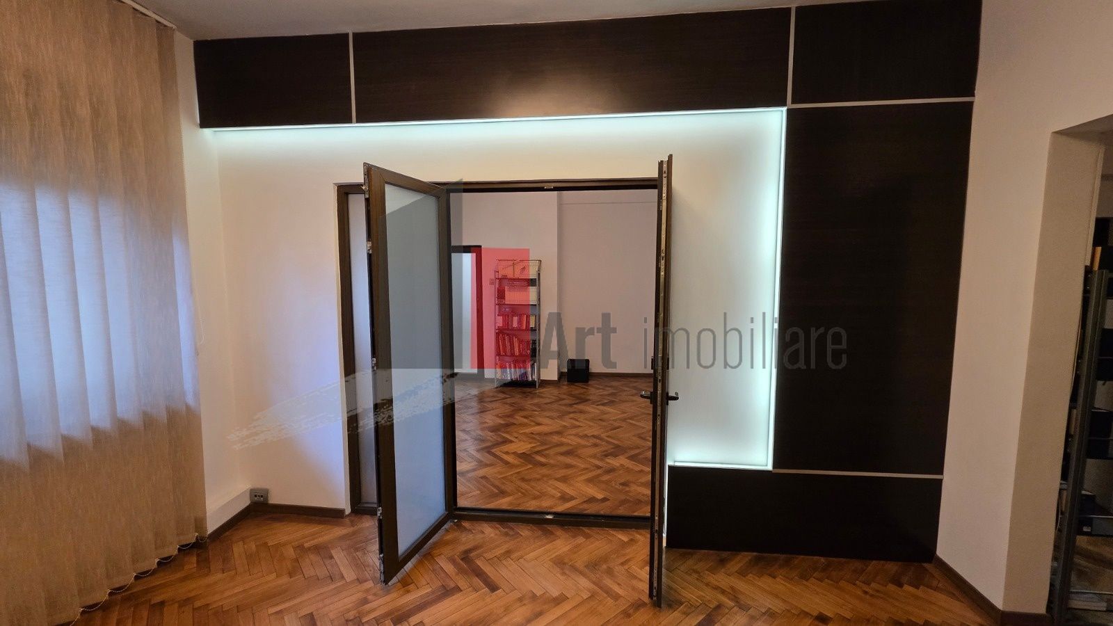 Apartament cu 3 camere-Parcul Carol-Monetarie-cu centrala+loc de parcare - Poză 2