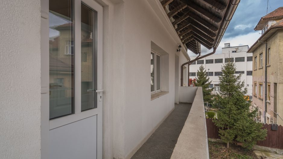 Casa individuala renovata integral | Brasovul Vechi - Dealul Cetatii - Poză 21
