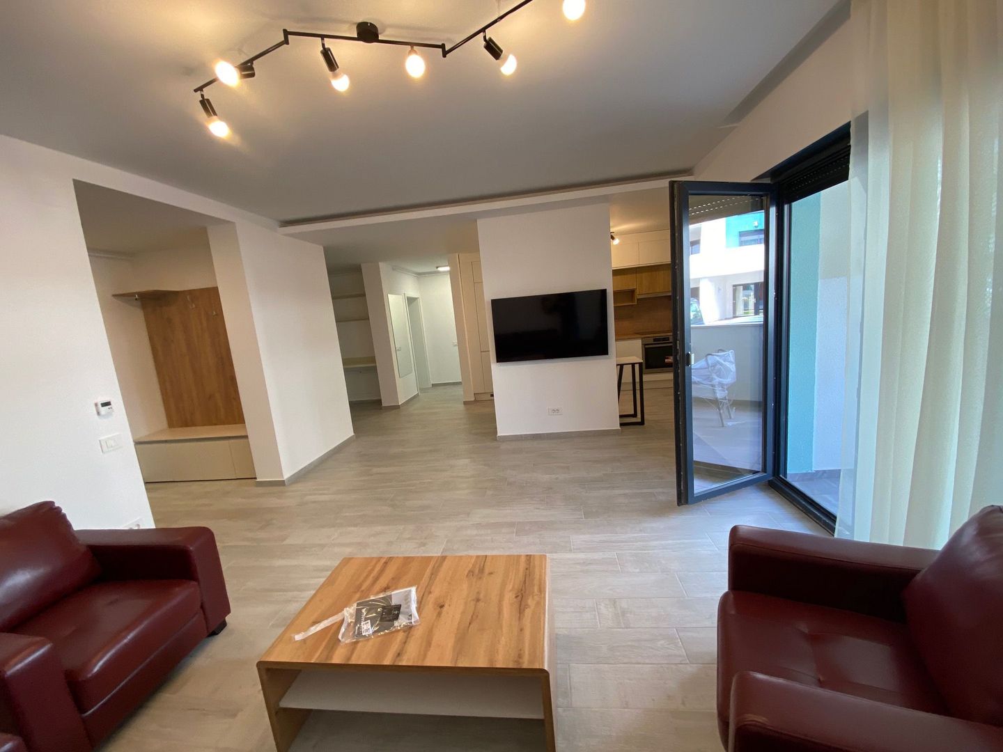 Apartament 3 camere - Dumbravita - Poză 6