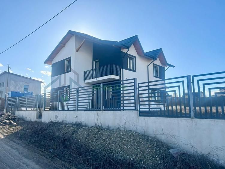 Vilă modernă, 4 camere, încălzire pardoseală, în zona Breazu Pădurea Mârzești - Poză 4