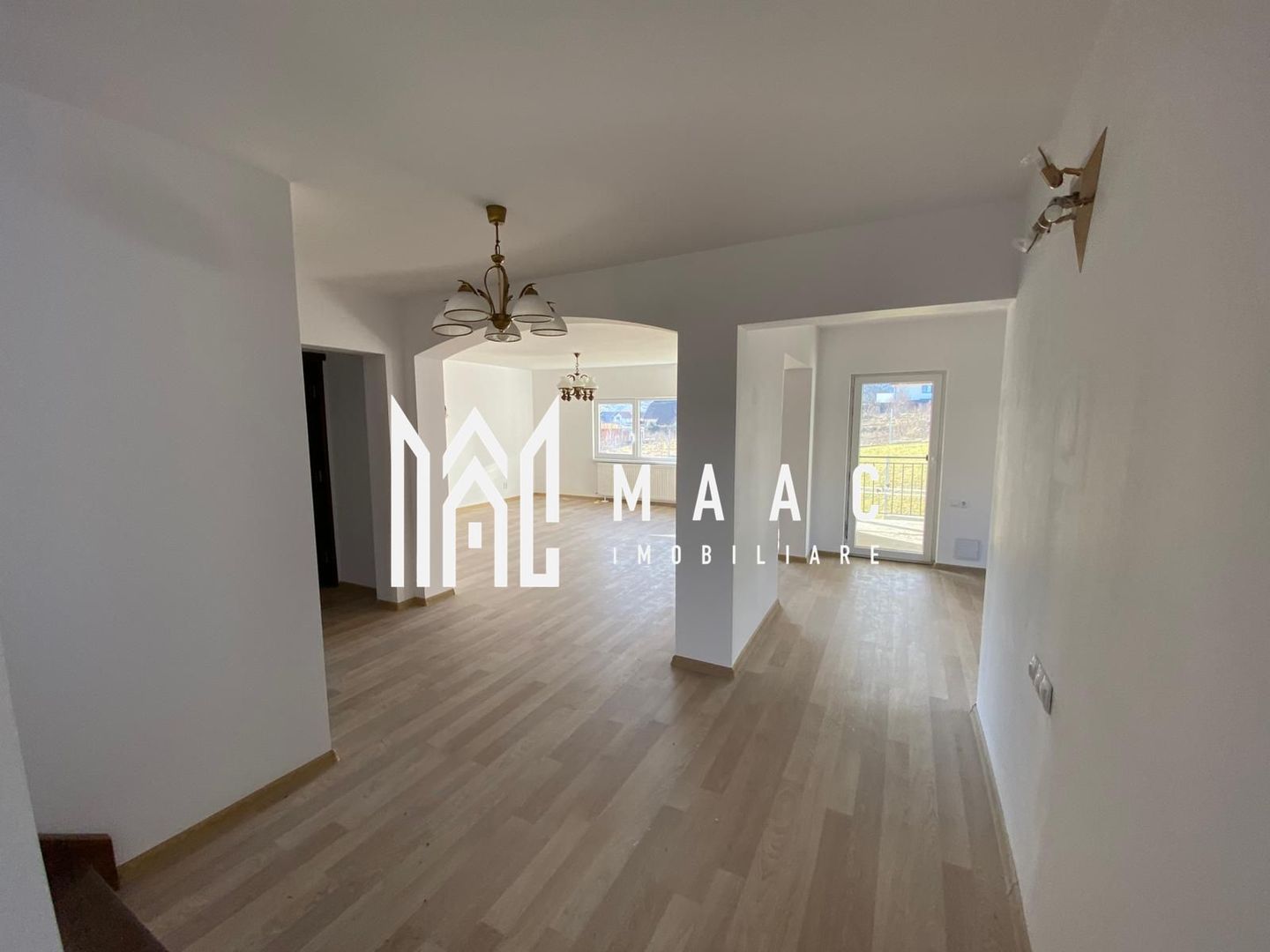 Duplex de vânzare | 4 camere | 160 mpu | Curte 370 mp | Cisnădie - Poză 5