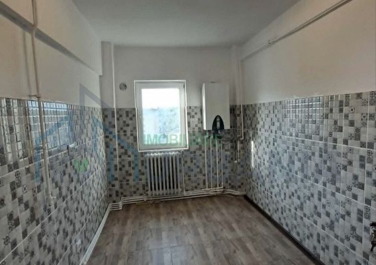 Apartament 56 mp de vânzare, etaj 4, Harlau - Poză 5