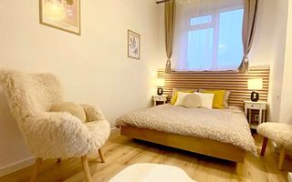 Vand apartament 2 camere, Centru,  finisaje de lux - Poză 5