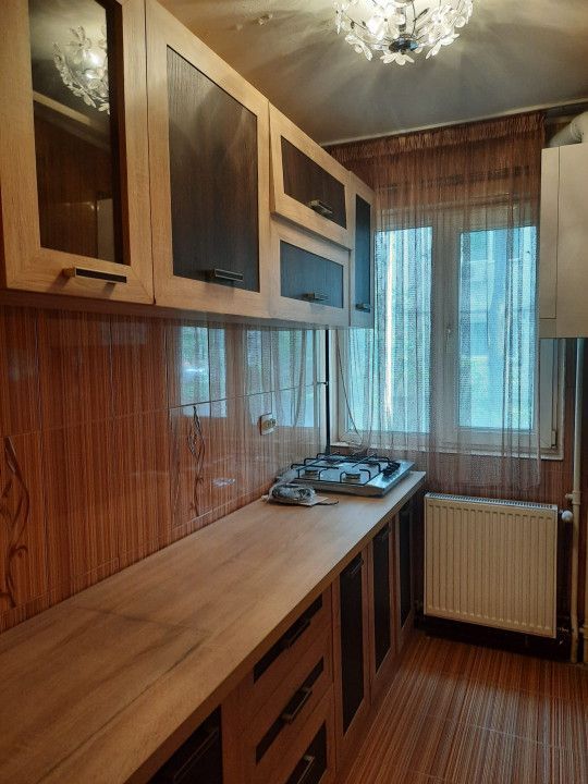 Apartament 2 camere, Nord, renovat recent, zona linistita, fara trafic - Poză 4