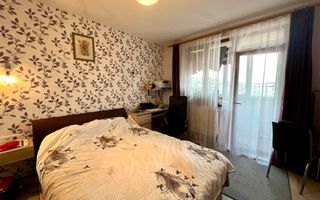 Apartament trei camere / Parcare / Zona Terra - Poză 4