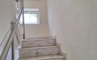 Casa de vanzare cu 6 camere in cartierul Andrei Muresanu - Poză 11