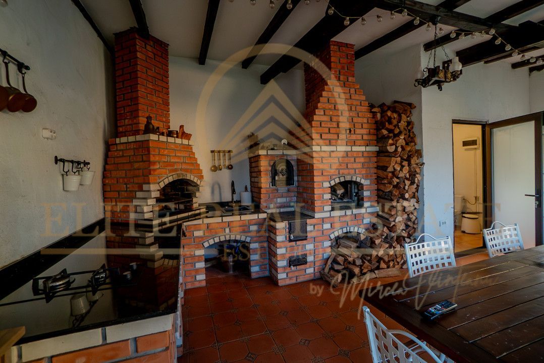 Cumpana - Casa Ideală pentru două familii. - Poză 23