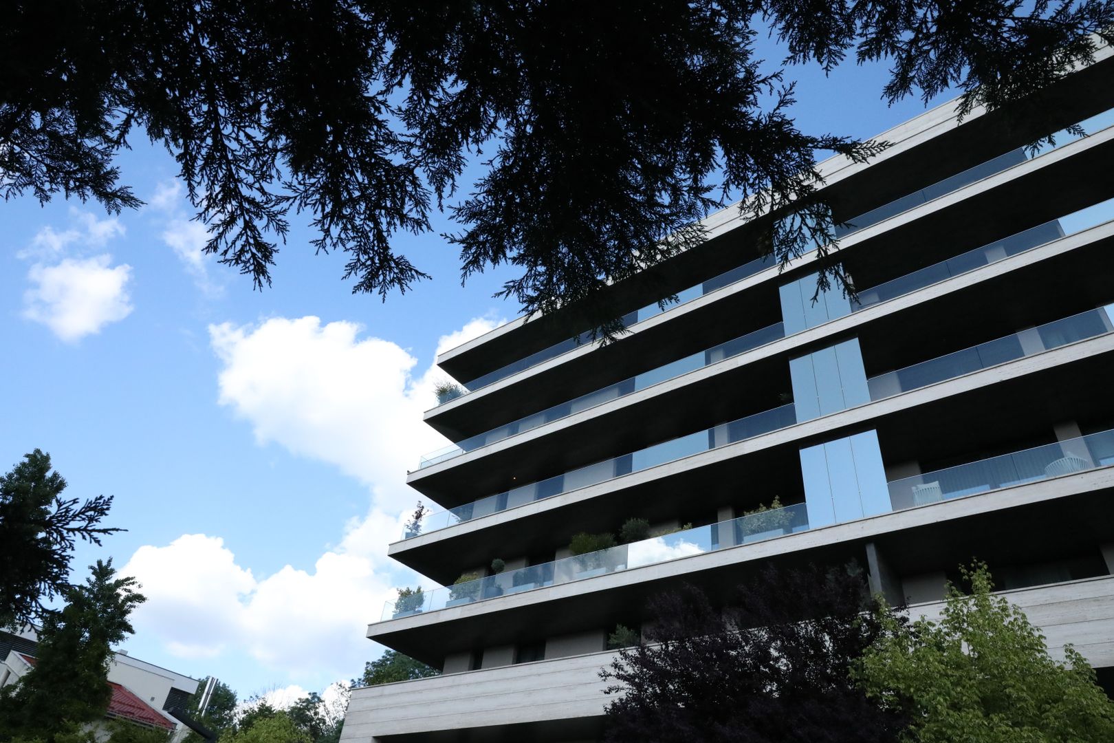 Rahmaninov Residence - Poză 1